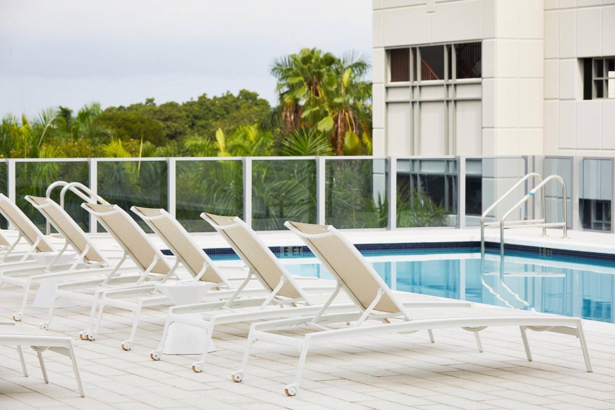 Ac Hotel By Marriott Miami Aventura Exterior photo