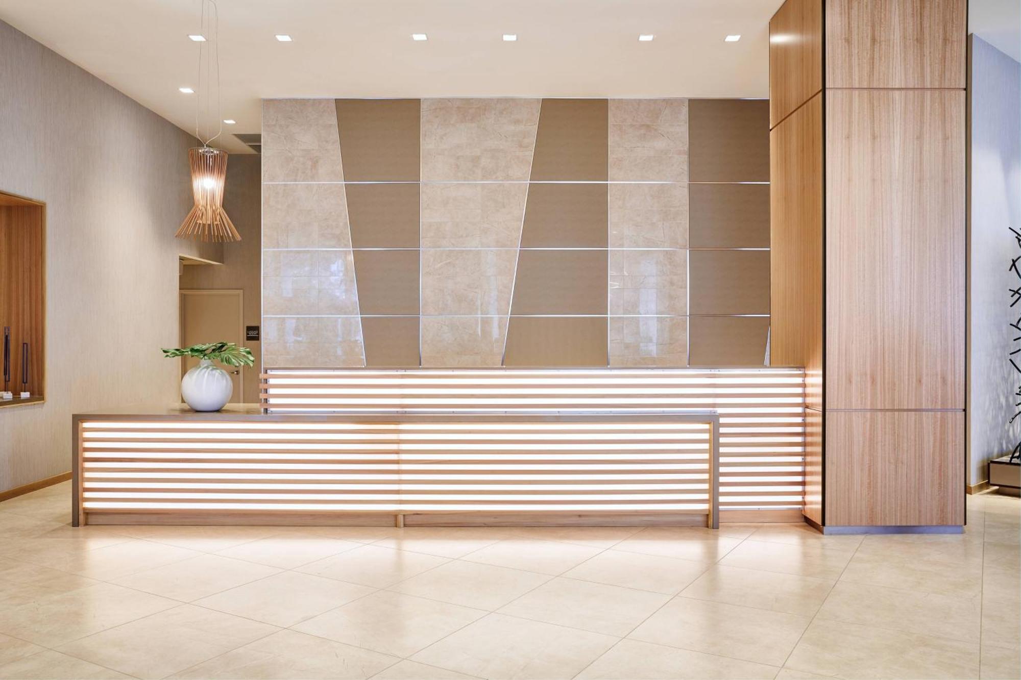 Ac Hotel By Marriott Miami Aventura Exterior photo